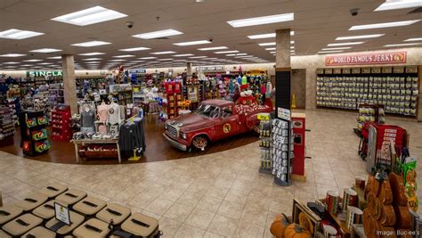 Convenience store chain Buc-ee’s isn't stopping at 1 Missouri store. Is St. Louis next? - St ...