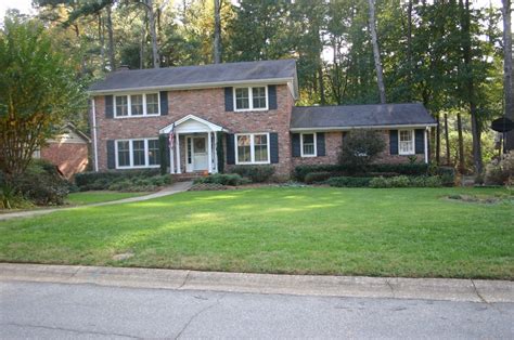 Fescue – Fertilizing | Walter Reeves: The Georgia Gardener