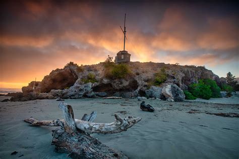 Cave Rock Tuawera Sumner Christchurch South Island, New Zealand