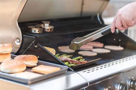 Top 10 Best Gas Grills Under 500 Reviews & Comparison 2023