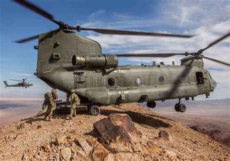 BOEING CH-47 CHINOOK | Recovery Curios