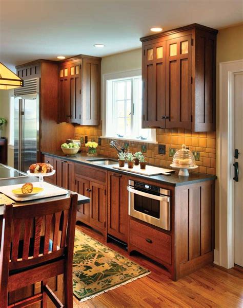 Perfect Kitchen for a Pottery Collector - Arts & Crafts Homes and the Revival — Arts & Crafts ...