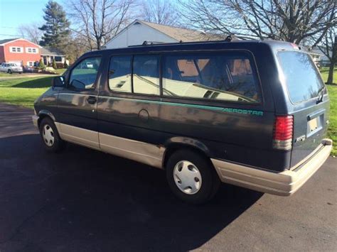 1997 Ford Aerostar XLT Van