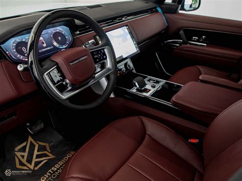 Range Rover 2022 Autobiography Interior