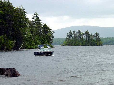 Phillips Wilderness Camping on Mooselookmeguntic Lake | Rangeley Lakes ...