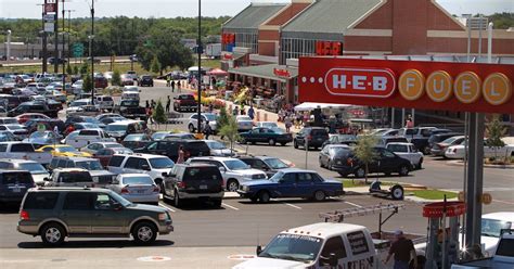 Here comes H-E-B: San Antonio-based grocer buys six D-FW sites | Retail | Dallas News