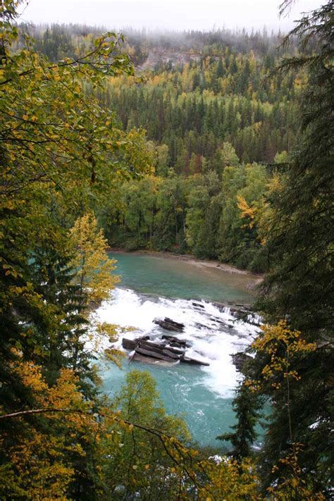 Rearguard Falls - Waterfall at the Salmon Run's Last Stop