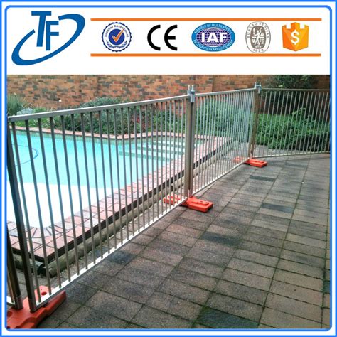 Galvanized metal pedestrian barriers fence China Manufacturer