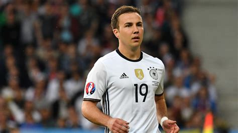 Mario Gotze returns to Borussia Dortmund from Bayern Munich in £18.3m deal - Bundesliga 2016 ...