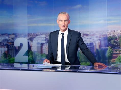 Les présentateurs de JT arrivent-ils longtemps en avance ? Le... - Télé ...