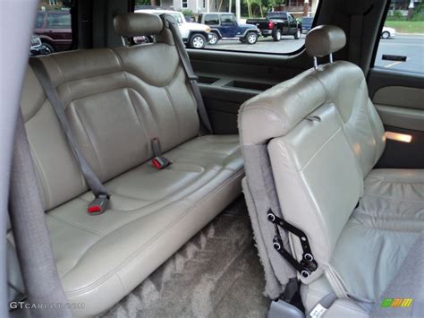 2001 GMC Yukon XL SLT 4x4 interior Photo #52108802 | GTCarLot.com