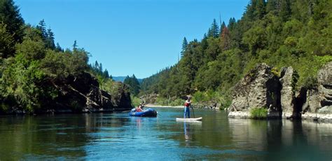 Lower Klamath River Rafting | Momentum River Expeditions