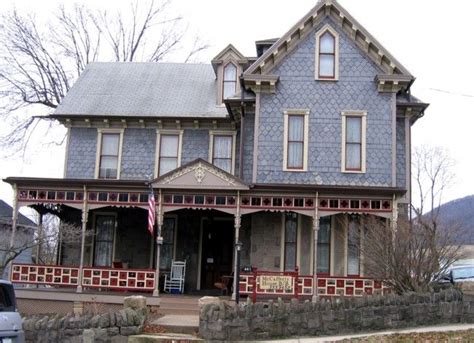 A Virtual Walking Tour of Bellefonte, Pennsylvania | Victorian style homes, Victorian homes ...