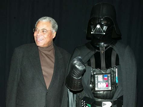 James Earl Jones Says He Was Only Paid $7k To Voice Darth Vader ...