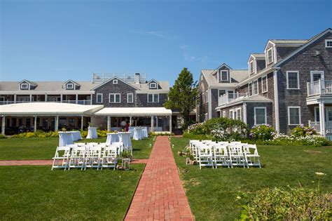 Outdoor Ceremony at White Elephant Hotel