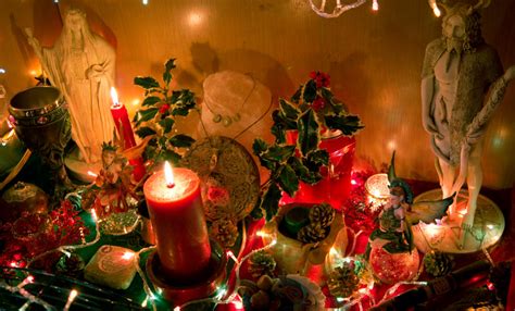 Yule Altar 2011 by ReanDeanna on DeviantArt