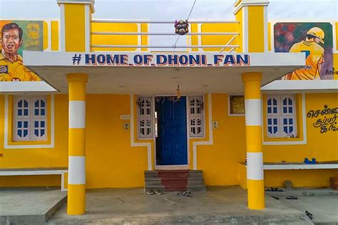 MS Dhoni blown away as fan paints his house yellow - myKhel