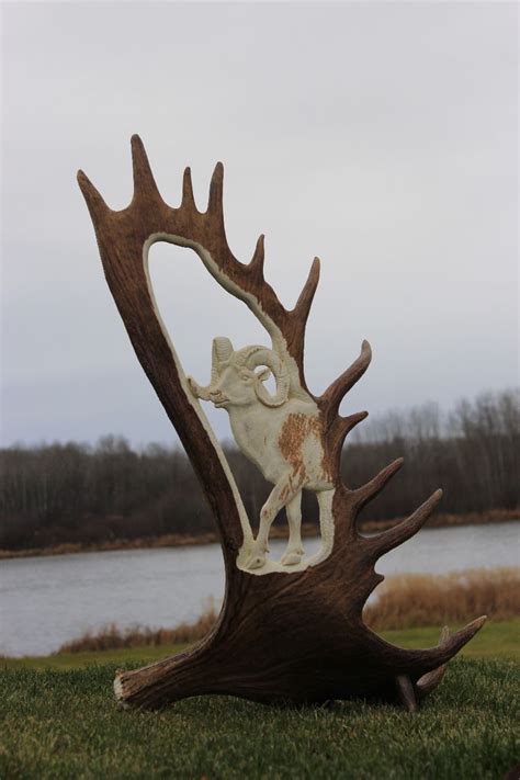 MOOSE ANTLER CARVING