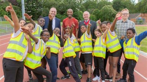 Olympian pops into Southwark Park on its 150th birthday - Southwark News