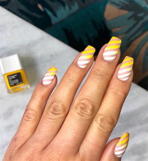 Discover ten yellow nail polish ideas for all of the bright manicure inspiration you need ...