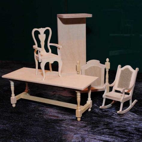 Penny’s Whitewood Furniture - Miniatura