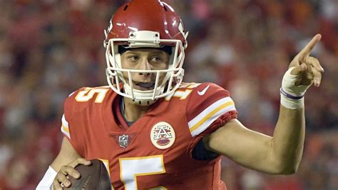 Patrick Mahomes throws touchdown in solid debut - NBC Sports