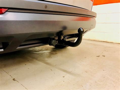 Skoda Karoq detachable towbar - Towbars 247