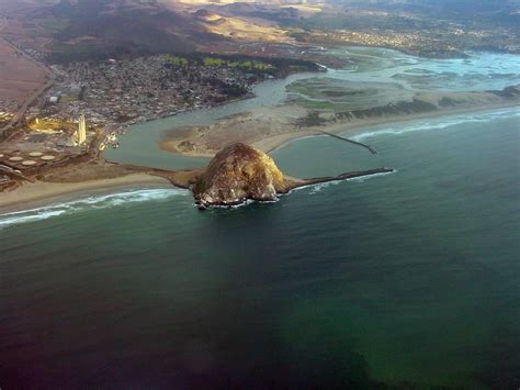 Kayakers can see the channels in Morro Bay at low tide in this aerial ...