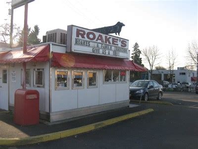 Roakes Hot Dogs, Milwaukie, OR - Independent Hot Dog Restaurants on Waymarking.com