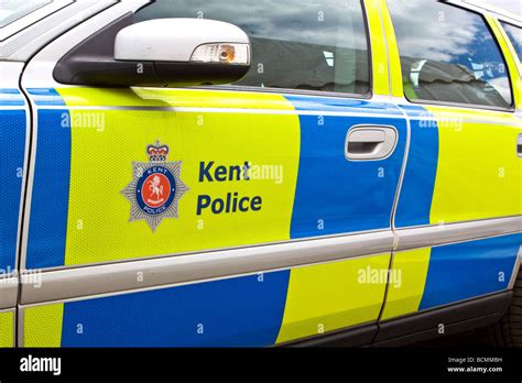 Kent Police Patrol Car Stock Photo - Alamy