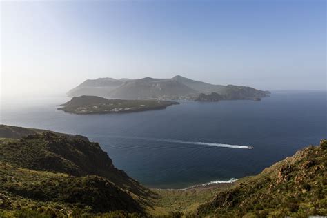 Lipari Island - Ecuador - Blog about interesting places