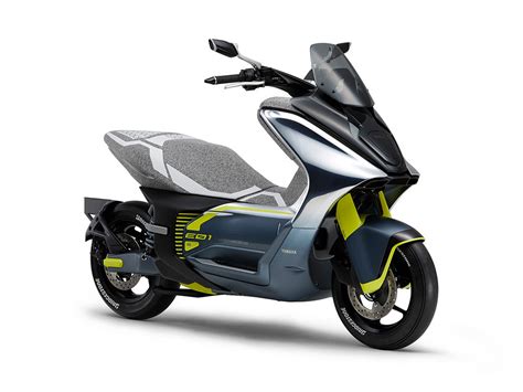 Yamaha Electric Scooters Are On Their Way! | BikeDekho