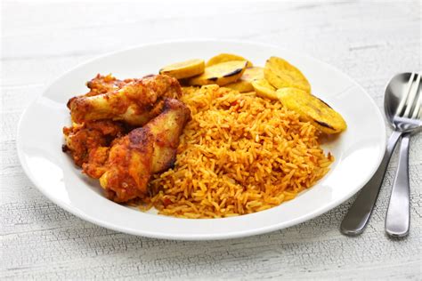 Recipe of the day: Chicken, jollof rice and fried plantain - The Daily Mirror