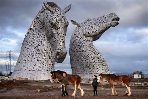 The Kelpies: World’s largest horse head sculptures unveiled