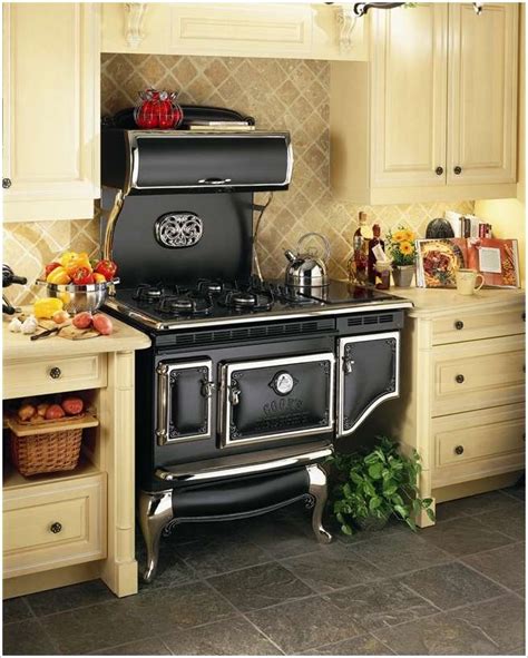 5 Stove Designs for Your Kitchen that will Make You Say Wow