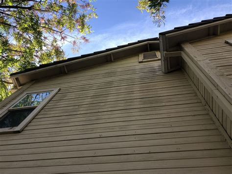 What is Hardboard Siding and Why Does It Fail? | 3 Generations Improvements