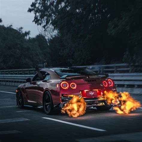 GTR Godzilla Wallpapers - Top Free GTR Godzilla Backgrounds - WallpaperAccess