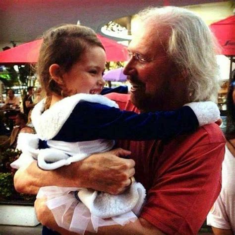 Barry & granddaughter | Bee gees, Barry gibb, Andy gibb