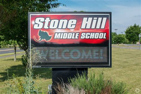 Stone Hill Middle School, Rankings & Reviews - Homes.com