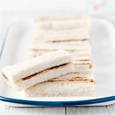 CHEESE & VEGEMITE FINGER SANDWICHES (24) – BLAKEAWAY