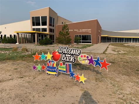 Chinook Elementary School prepping to welcome students back with open arms