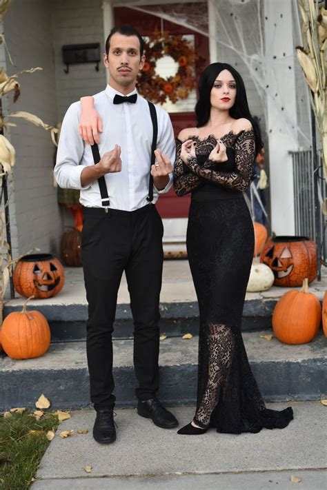 gomez and morticia addams couples halloween costume Easy Couple ...