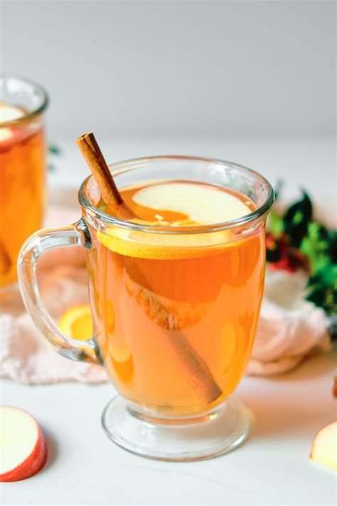 Hot Spiced Christmas Tea - A Taste for Travel