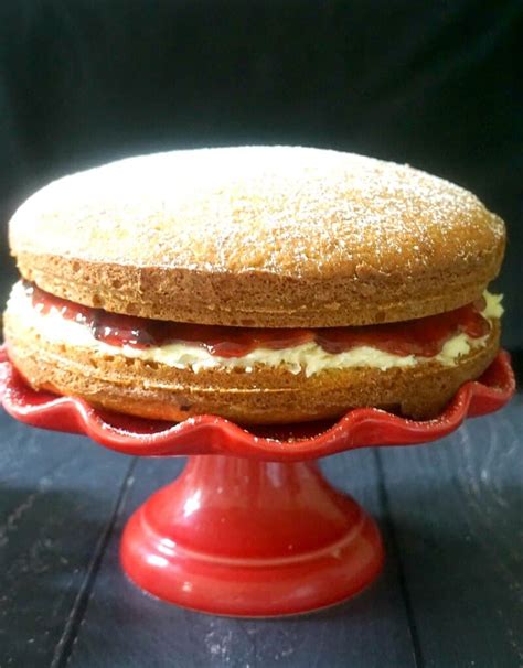 Mary Berry's Victoria Sponge Cake - My Gorgeous Recipes