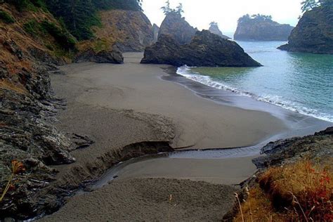 Amazing SECRET Beach | Southern Oregon Coast