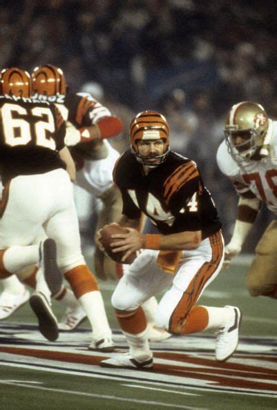 Bengals QB Ken Anderson in Super Bowl XVI action against the 49ers at ...