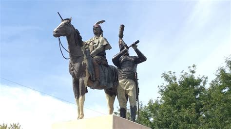 Tecumseh-Brock statue unveiled in Sandwich Towne | CBC News