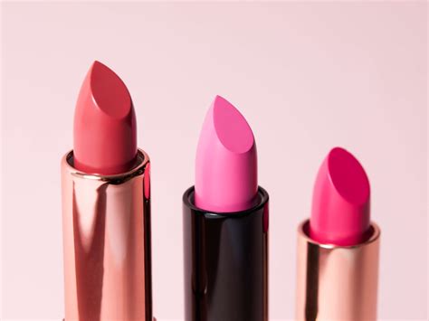 8 Best Lipstick for Dry Lips 2024 - Review and Buying Guide