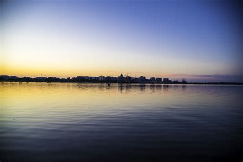 Far Skyline of Madison, Wisconsin, across lake Monona image - Free ...