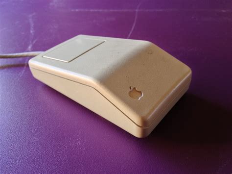 Apple’s Mouse: A History – 512 Pixels